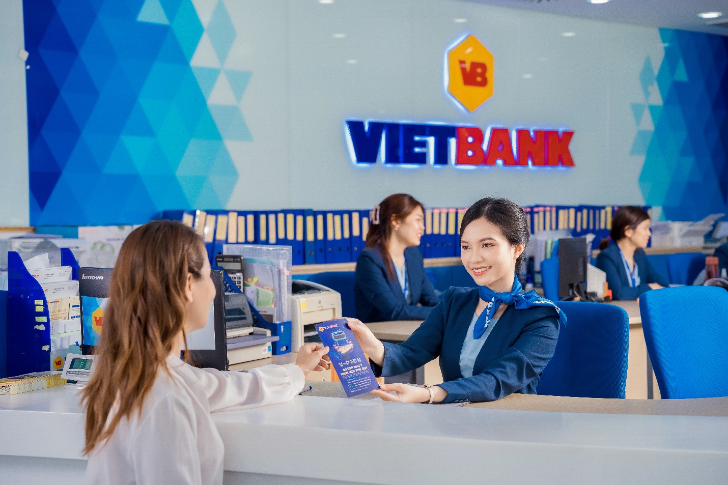 Vietbank triển khai gói vay 2.000 tỉ đồng, 0% lãi suất- Ảnh 2. Vietbank triển khai gói vay 2.000 tỉ đồng, 0% lãi suất- Ảnh 2.