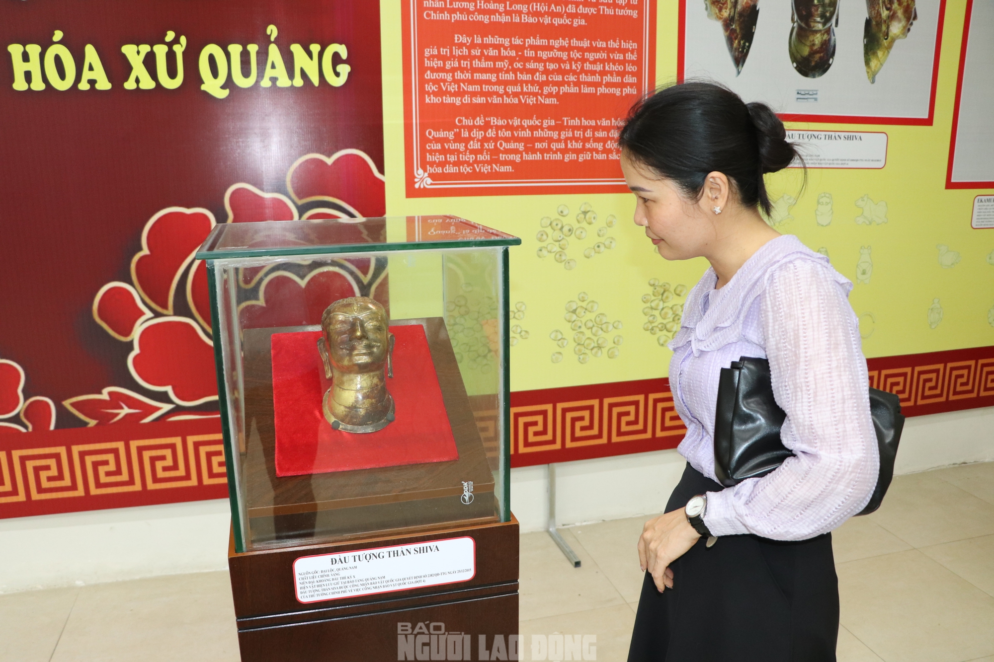 Bộ trang sức bằng vàng hơn 2.000 năm lần đầu "lộ diện" ở Quảng Nam- Ảnh 7. Bộ trang sức bằng vàng hơn 2.000 năm lần đầu "lộ diện" ở Quảng Nam- Ảnh 7.