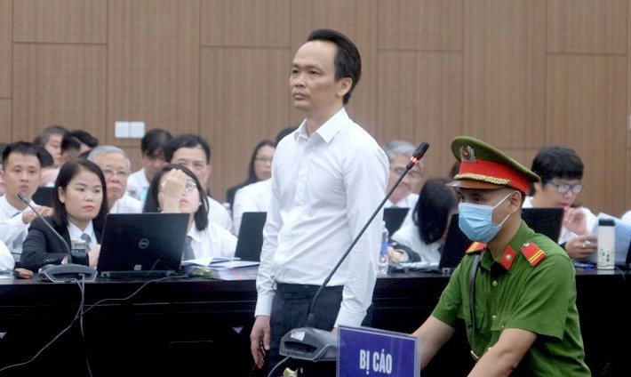 Cựu chủ tịch FLC Trịnh Văn Quyết xin thay đổi hình phạt tù sang phạt tiền - Ảnh 2.
