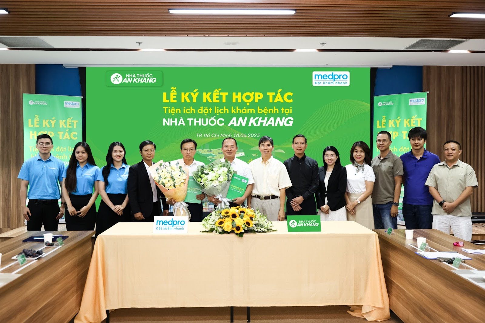 An Khang tích hợp dịch vụ đặt lịch khám, tiến gần mục tiêu thành “trung tâm tư vấn sức khỏe” gần gũi- Ảnh 1. An Khang tích hợp dịch vụ đặt lịch khám, tiến gần mục tiêu thành “trung tâm tư vấn sức khỏe” gần gũi- Ảnh 1.