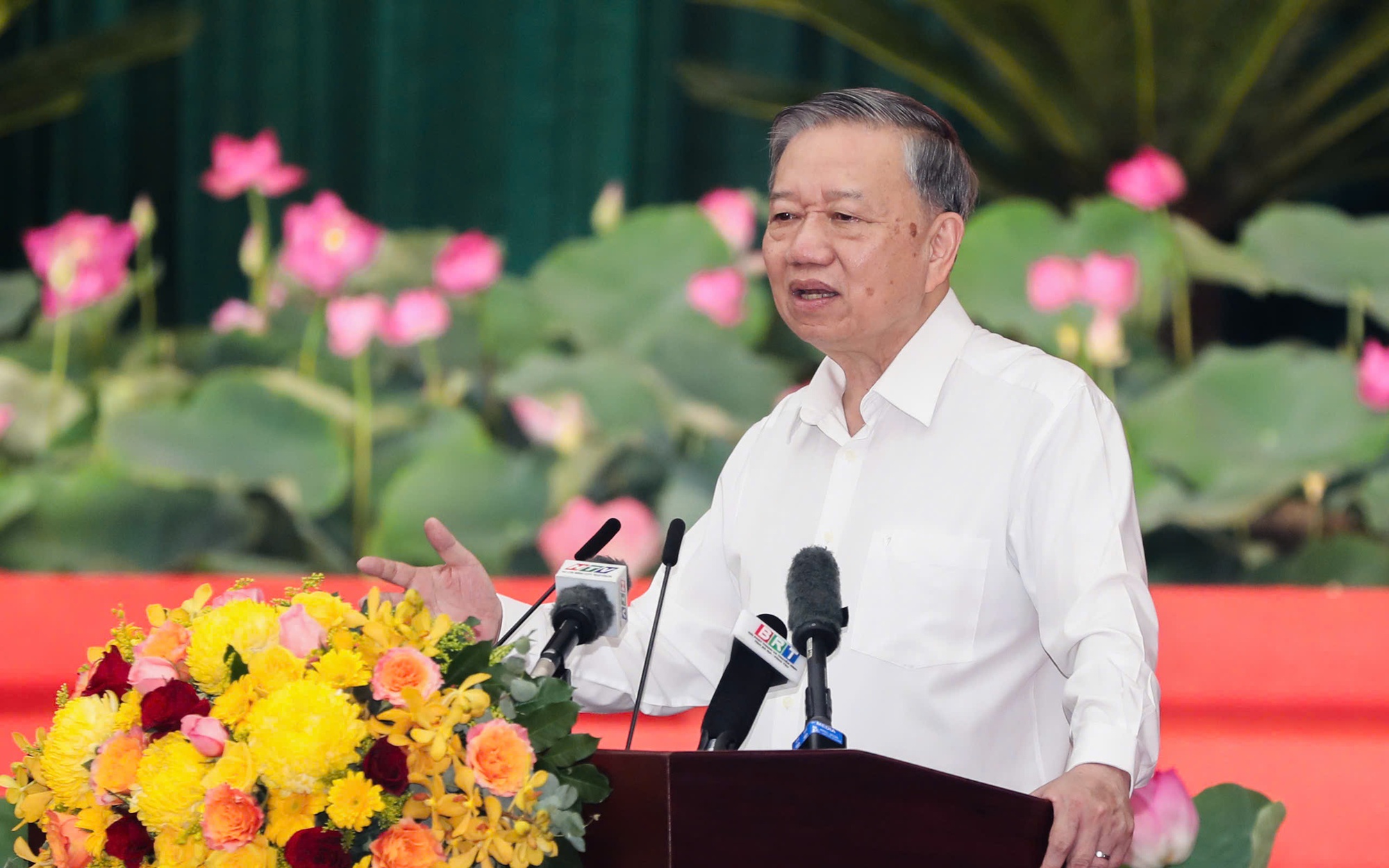 Bí thư Nguyễn Văn Nên: Một siêu đô thị mới đang chờ lệnh khởi hành - Ảnh 3.