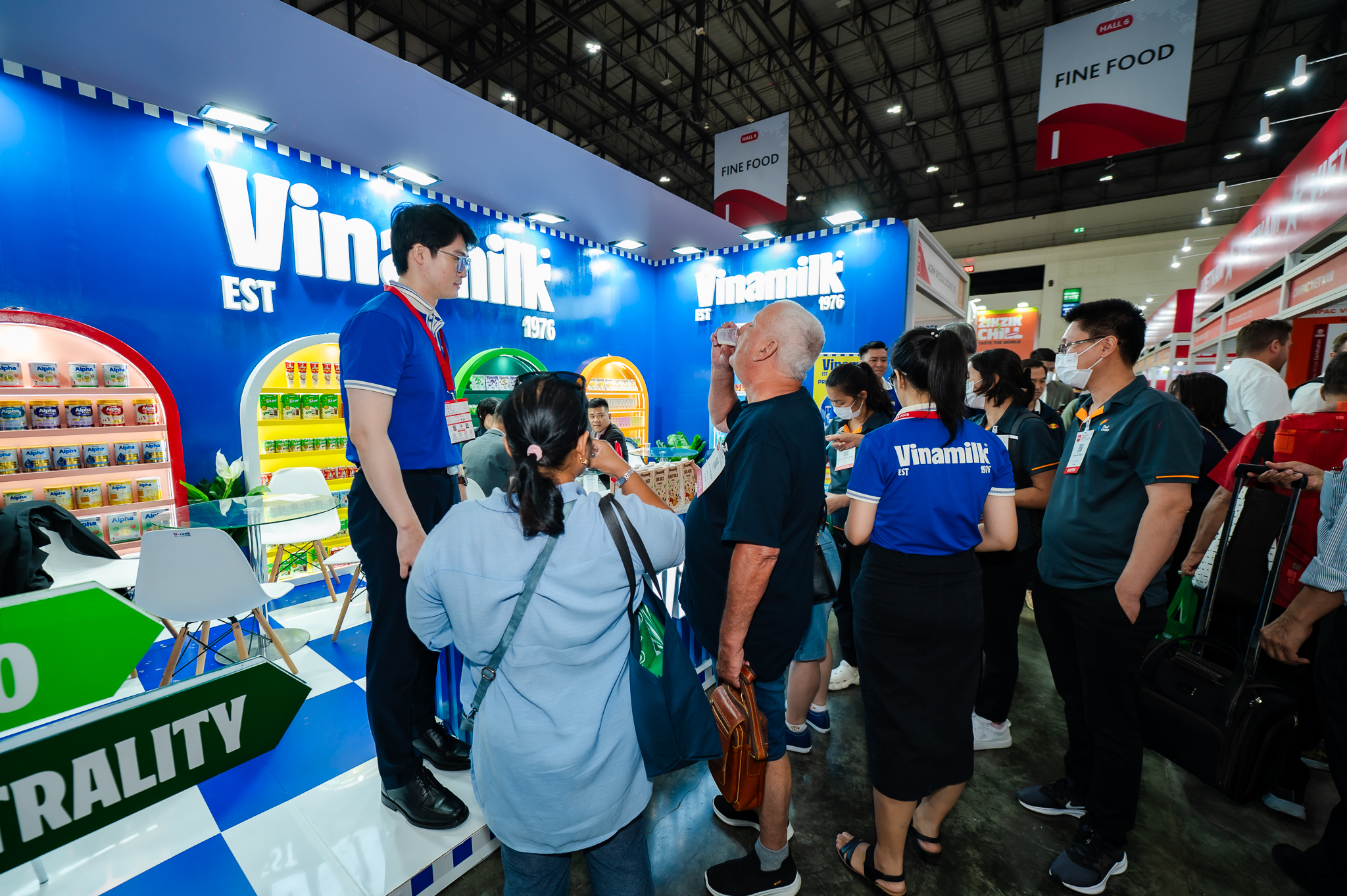 Thaifex 2025: Thương hiệu sữa Việt khẳng định vị thế ở sân chơi châu lục- Ảnh 2. Thaifex 2025: Thương hiệu sữa Việt khẳng định vị thế ở sân chơi châu lục- Ảnh 2.