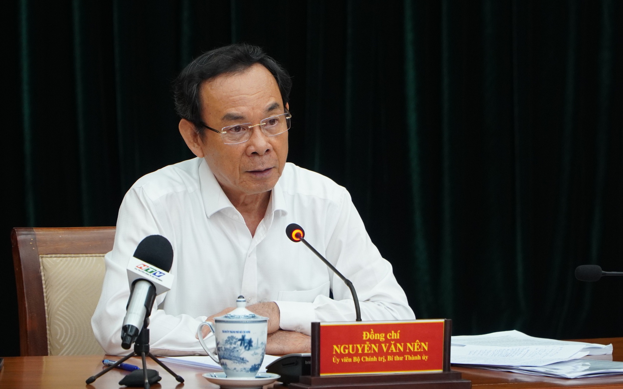 Kiên quyết xóa bỏ tư duy cục bộ, cát cứ thông tin, dữ liệu - Ảnh 2.