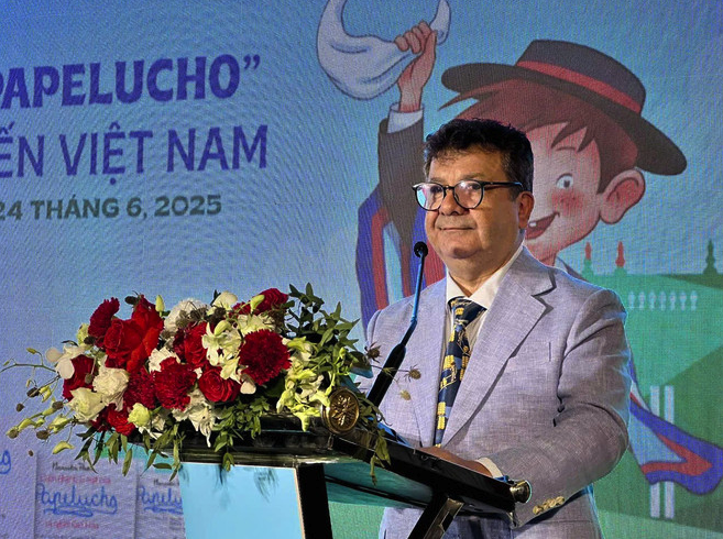 NXB Giáo dục Việt Nam ra mắt bộ truyện thiếu nhi Papelucho - Ảnh 2.