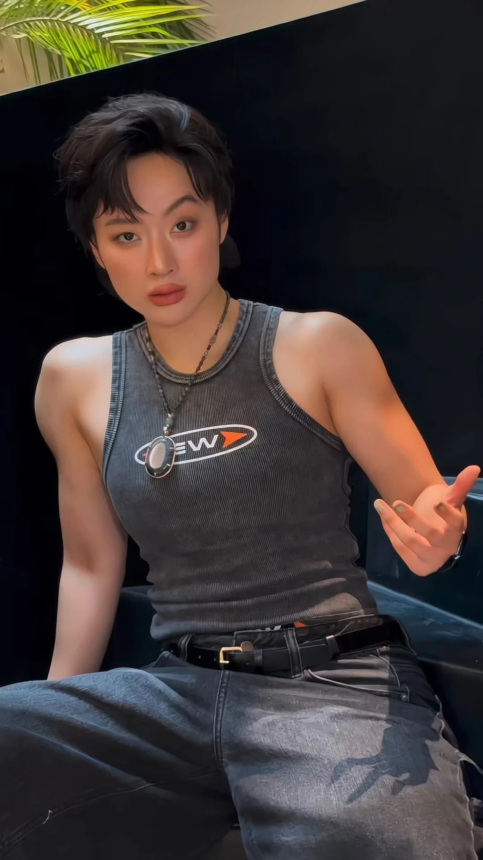 Angela Phương Trinh cơ bắp đến khó tin- Ảnh 1. Angela Phương Trinh cơ bắp đến khó tin- Ảnh 1.