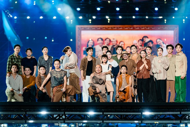 Concert "Anh trai vượt ngàn chông gai" sẽ kết thúc, bài tính khôn ngoan- Ảnh 3. Concert "Anh trai vượt ngàn chông gai" sẽ kết thúc, bài tính khôn ngoan- Ảnh 3.