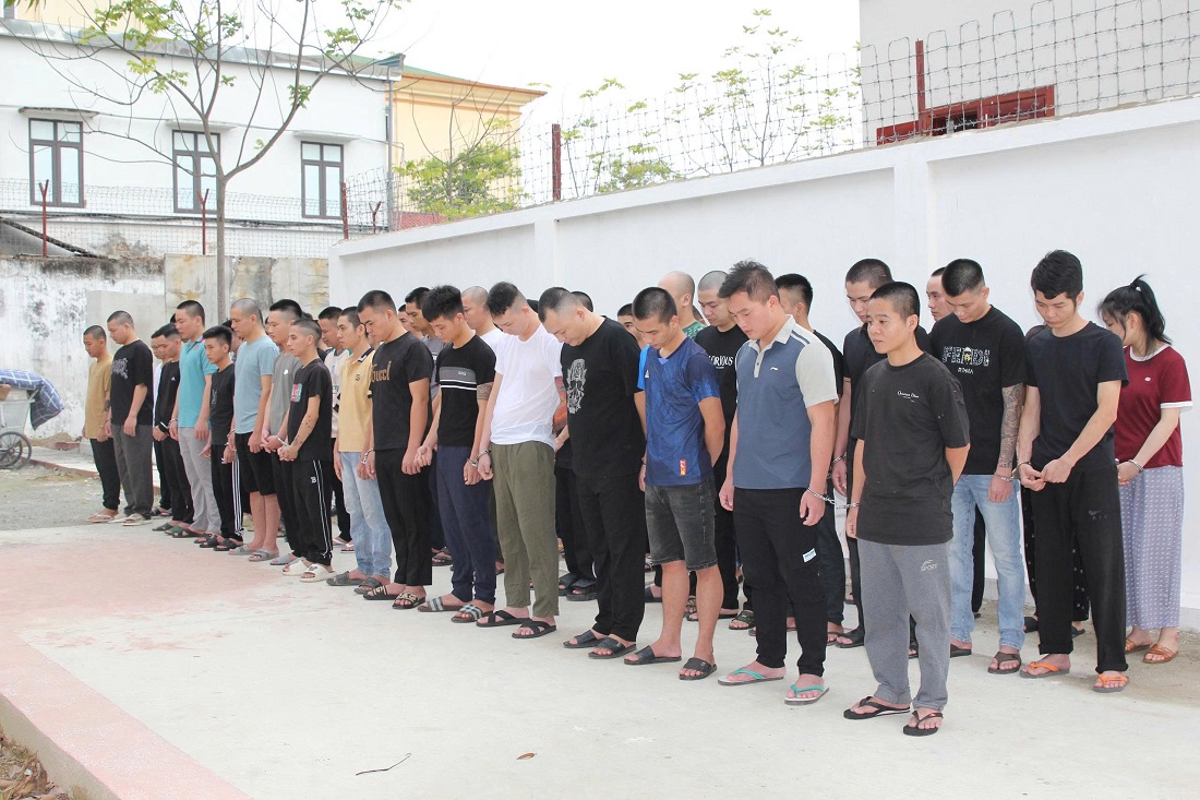 Bắt gần 100 đối tượng lừa đảo công nghệ cao xuyên quốc gia, chiếm đoạt hơn 2.000 tỉ đồng - Ảnh 2.