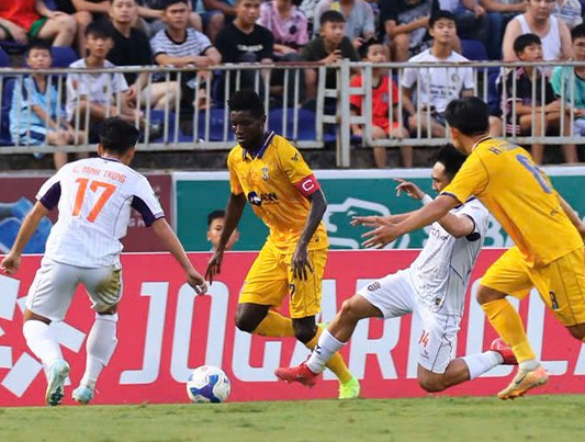 CLB CAHN chạm trán SLNA tại chung kết Cúp Quốc gia - Ảnh 3.