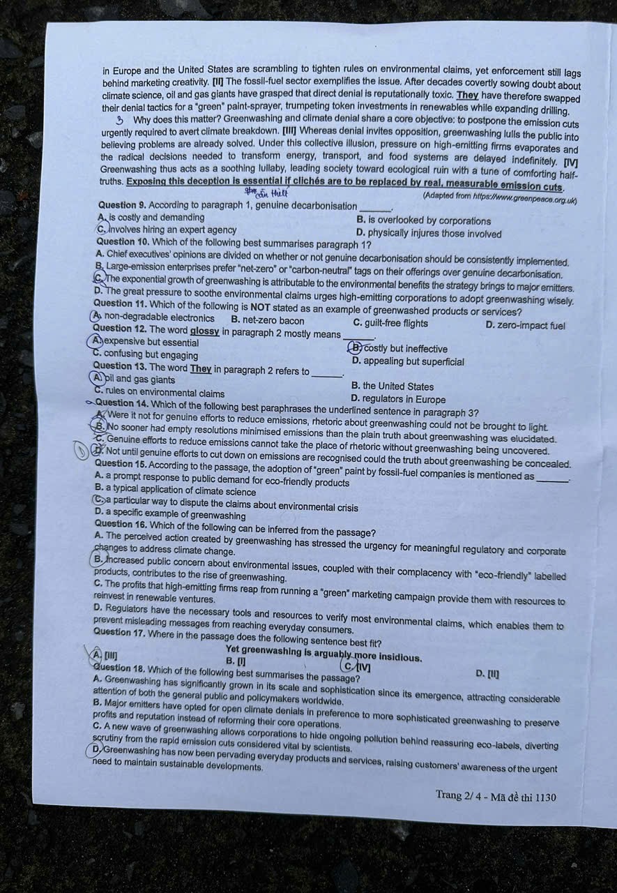 Thi tốt nghiệp THPT 2025: Gợi ý giải đề thi môn tiếng Anh  - Ảnh 2.
