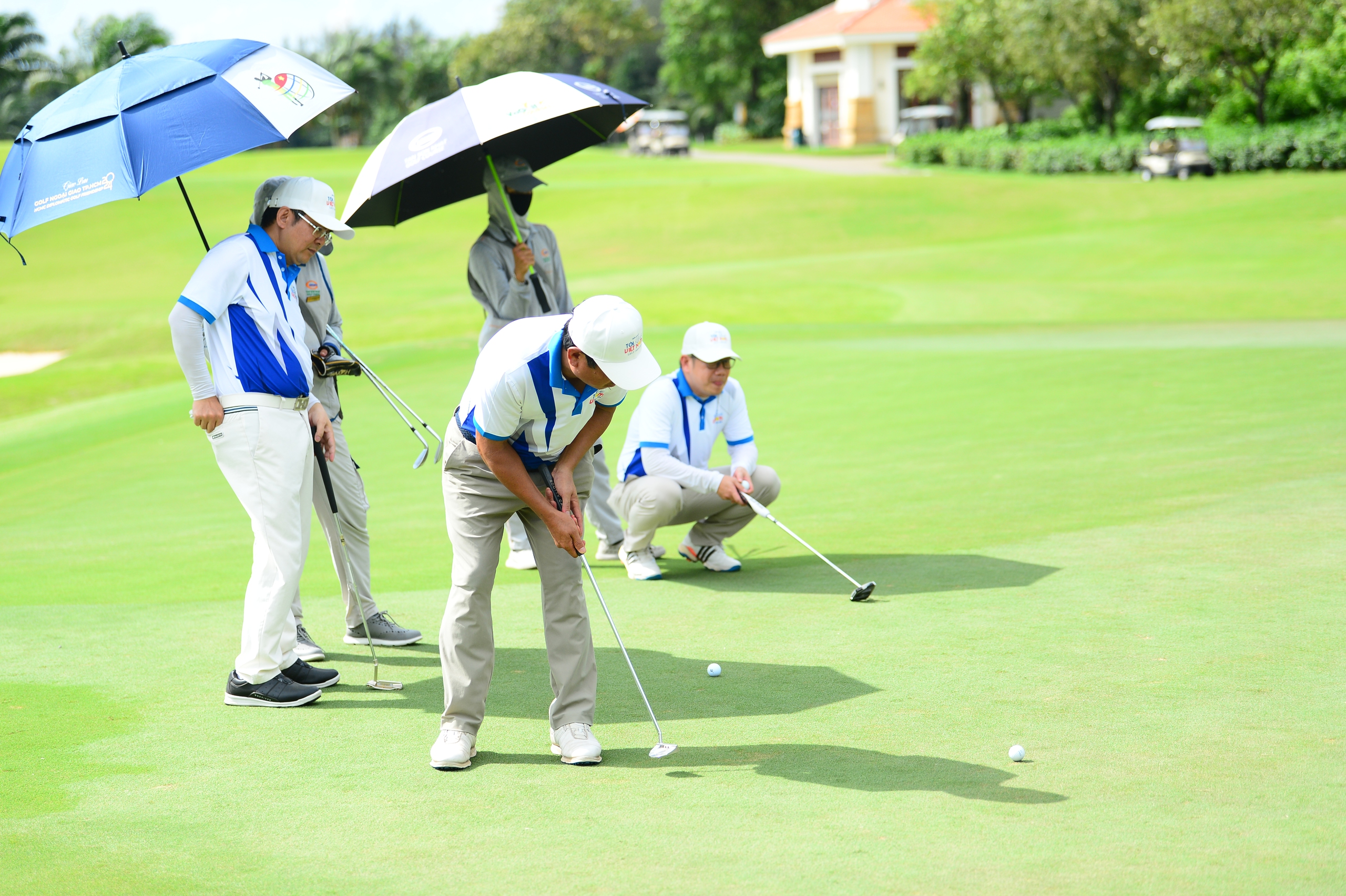 Những hình ảnh tranh tài ấn tượng tại Giải Golf "Tôi yêu Việt Nam" lần 3 - năm 2025- Ảnh 5. Những hình ảnh tranh tài ấn tượng tại Giải Golf "Tôi yêu Việt Nam" lần 3 - năm 2025- Ảnh 5.