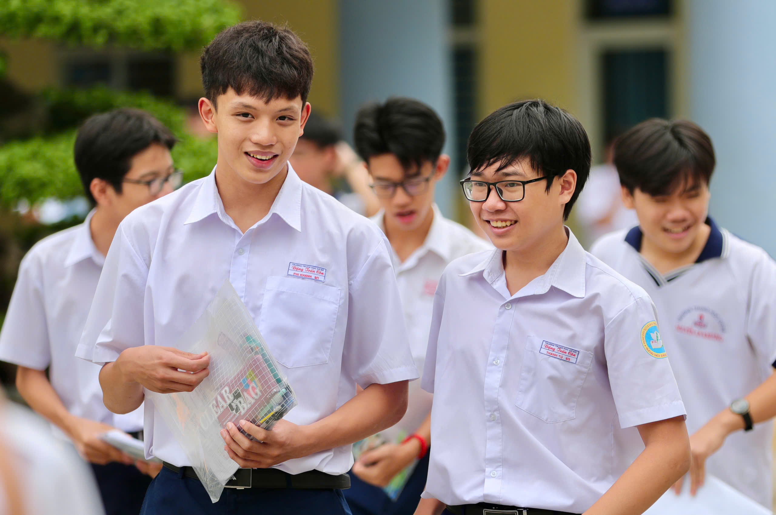 אשרו קבלה מקוונת לכיתה י' החל מהשעה 15:00 היום (28 ביוני), ראו הוראות מפורטות - תמונה 1. Xác nhận nhập học trực tuyến vào lớp 10 từ 15 giờ hôm nay (28-6), xem hướng dẫn chi tiết- Ảnh 1.