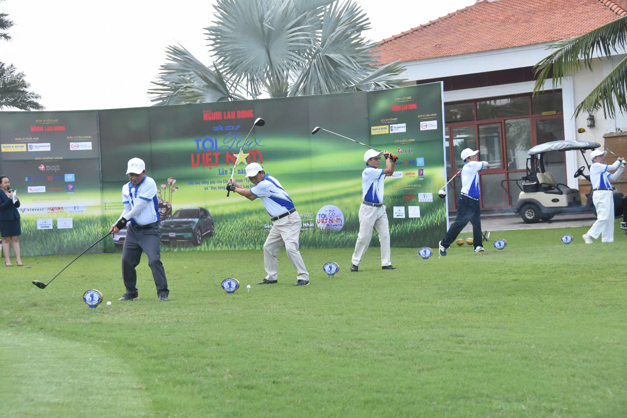 Toàn cảnh khai mạc Giải Golf "Tôi yêu Việt Nam" lần 3 - năm 2025- Ảnh 15. Toàn cảnh khai mạc Giải Golf "Tôi yêu Việt Nam" lần 3 - năm 2025- Ảnh 15.