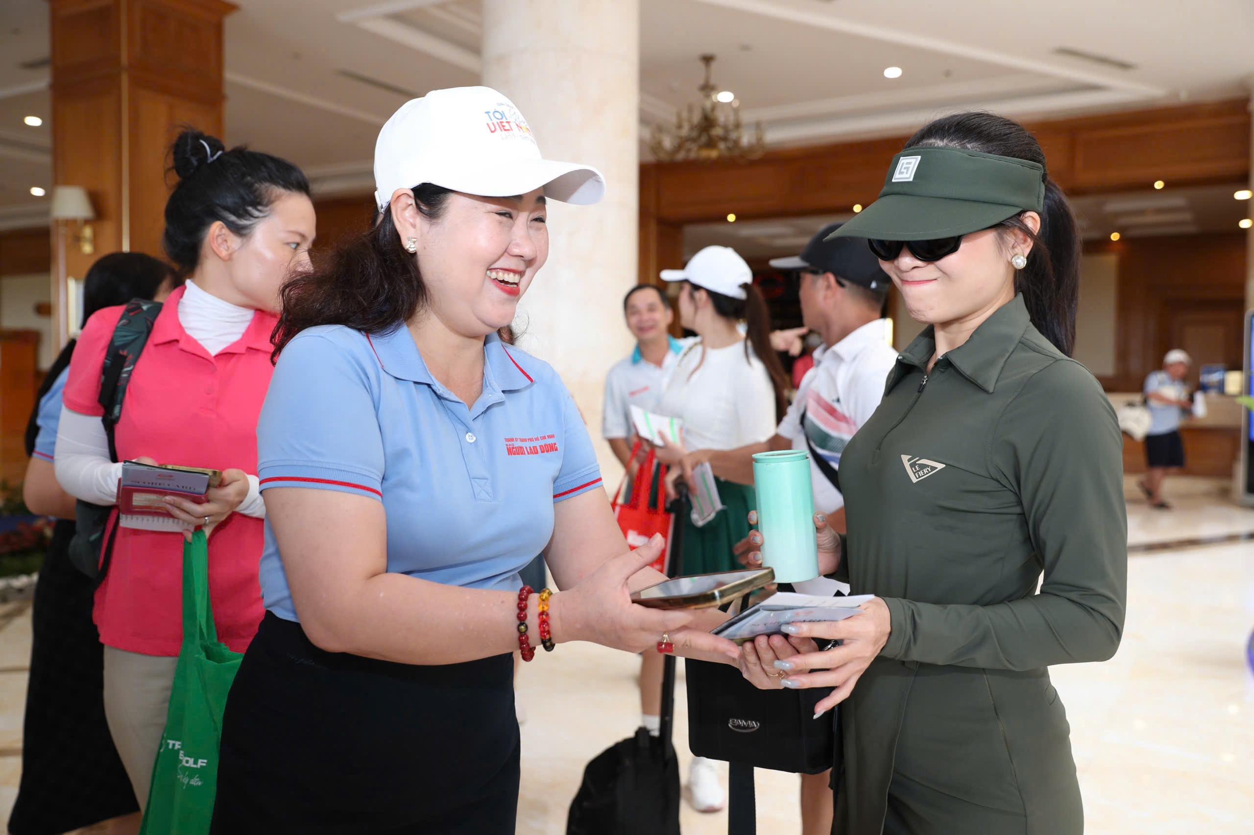 Toàn cảnh khai mạc Giải Golf "Tôi yêu Việt Nam" lần 3 - năm 2025- Ảnh 5. Toàn cảnh khai mạc Giải Golf "Tôi yêu Việt Nam" lần 3 - năm 2025- Ảnh 5.