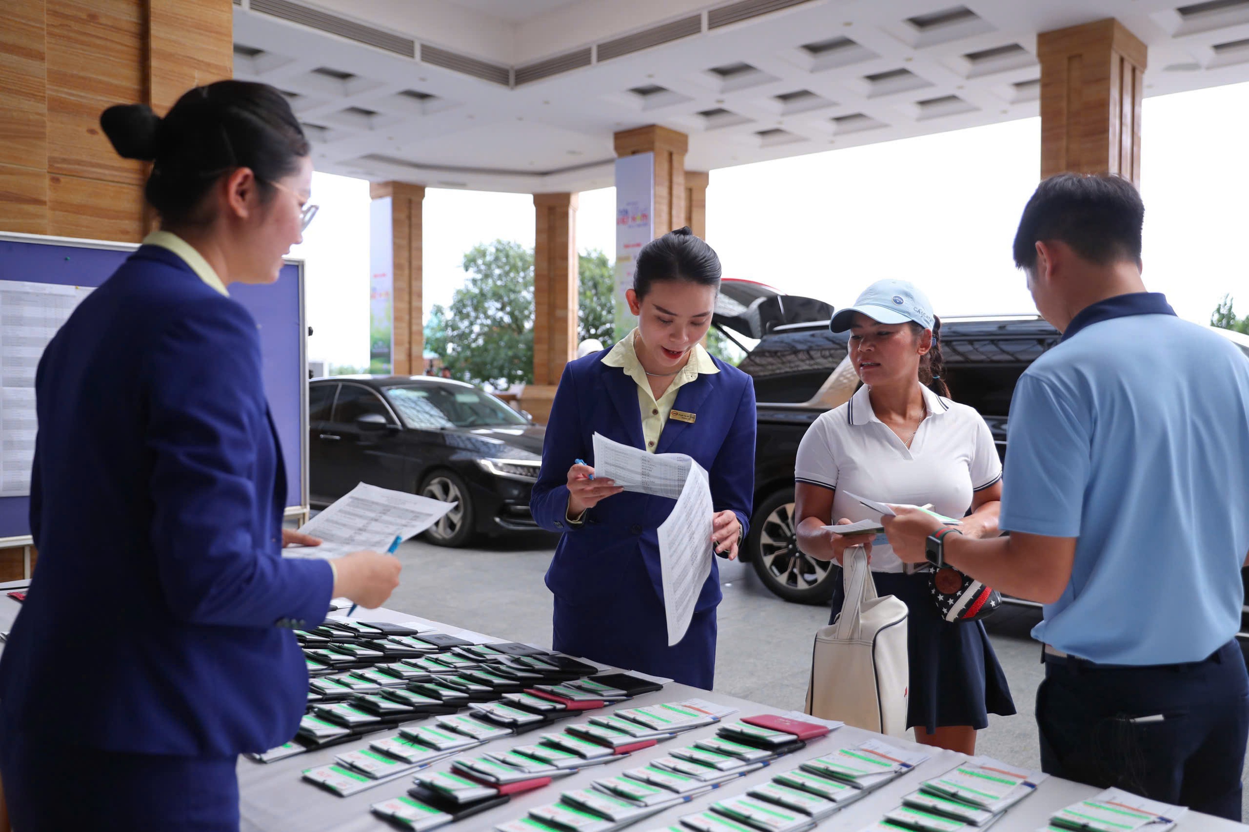 Toàn cảnh khai mạc Giải Golf "Tôi yêu Việt Nam" lần 3 - năm 2025- Ảnh 2. Toàn cảnh khai mạc Giải Golf "Tôi yêu Việt Nam" lần 3 - năm 2025- Ảnh 2.