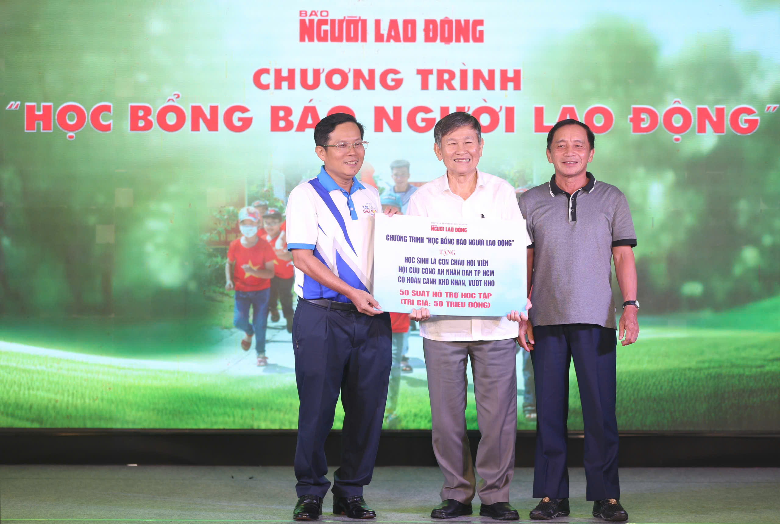 Slavnostní předávání cen a závěrečný ceremoniál golfového turnaje „I love Vietnam“ – Foto 10. Lễ trao giải và bế mạc Giải Golf