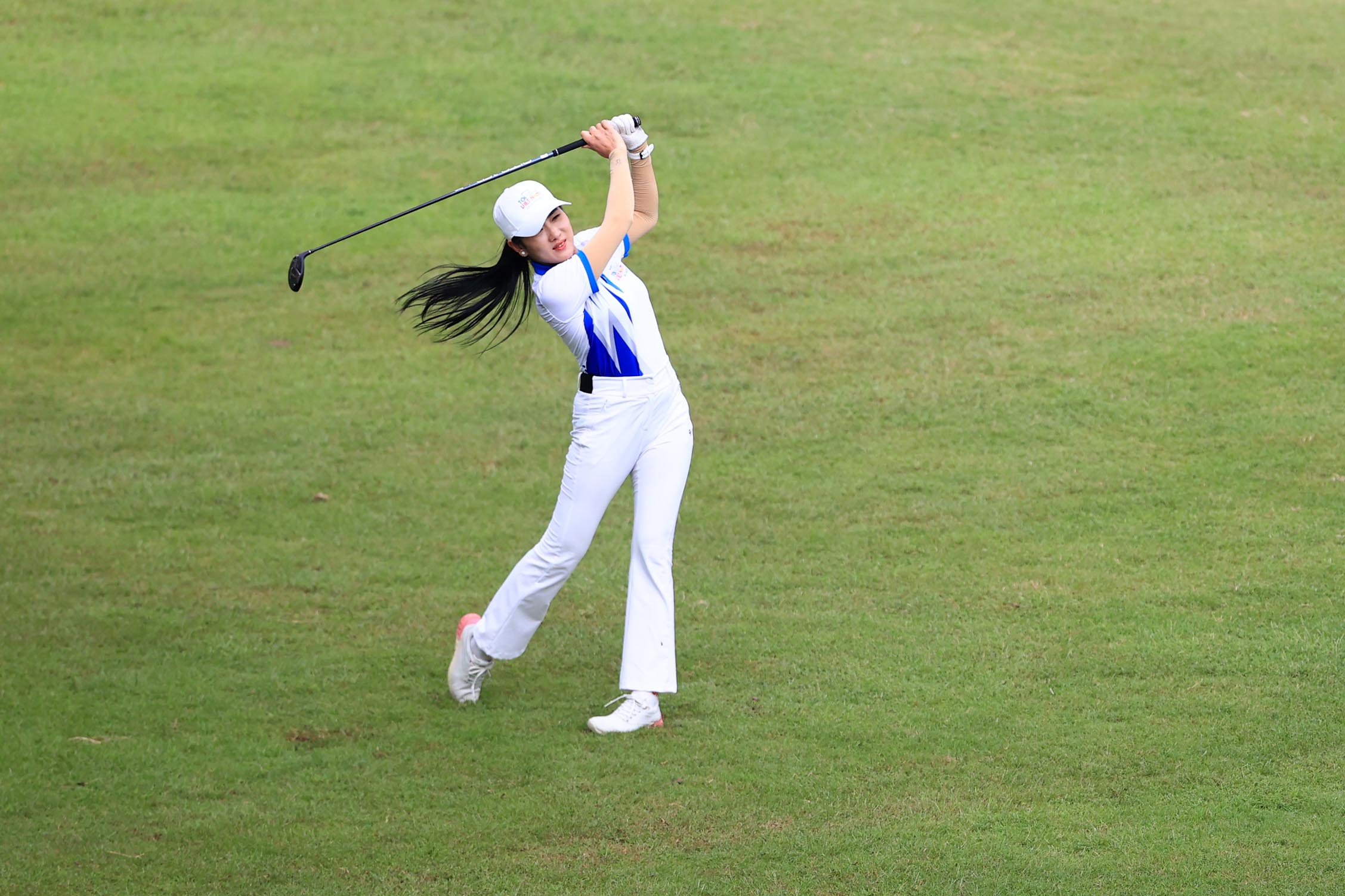 Những cú swing ấn tượng tại giải Golf "Tôi yêu Việt Nam" lần 3 - Ảnh 6.