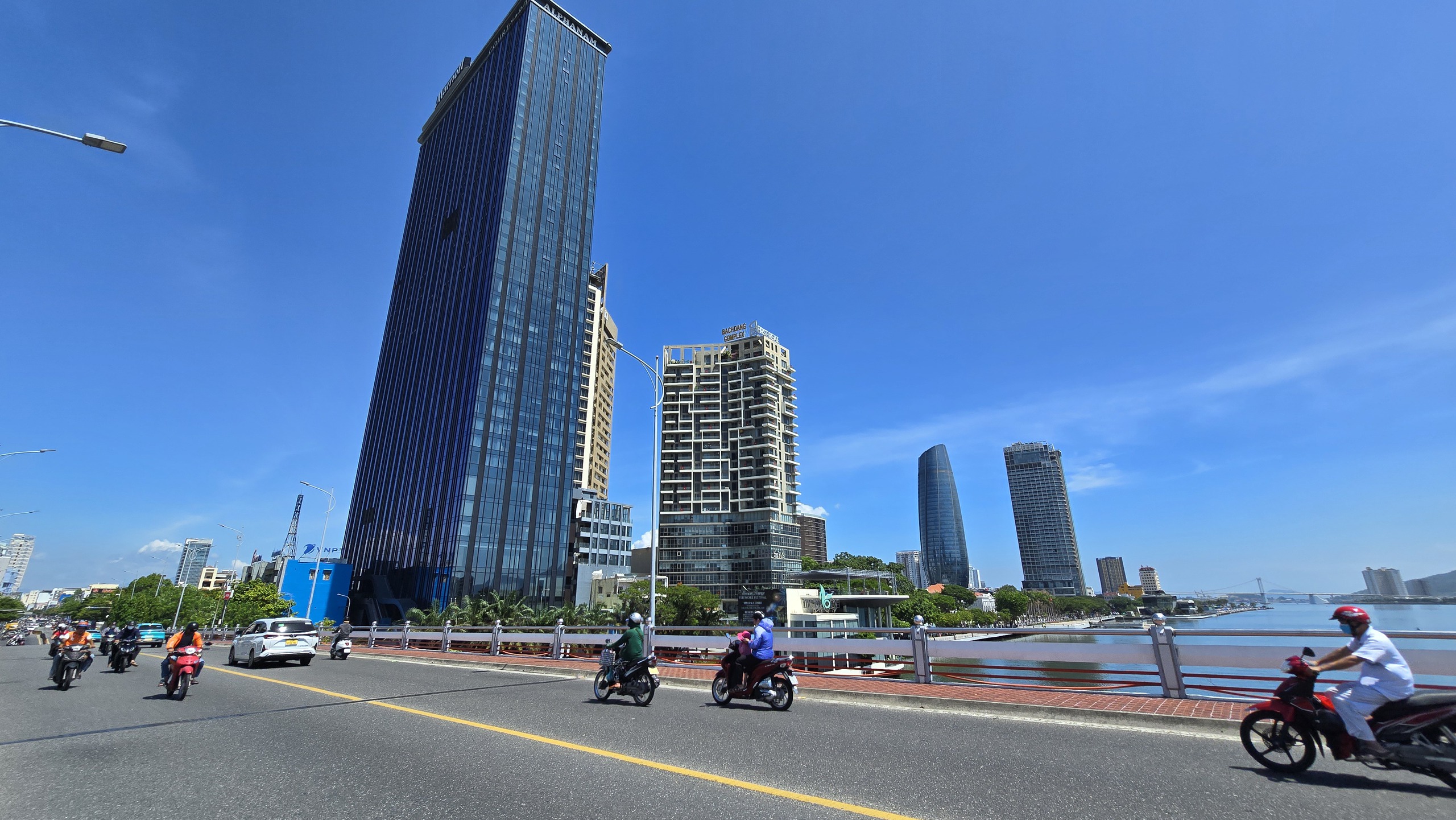 Dự án căn hộ triệu đô Danang Diamond Tower phải xác định lại giá đất - Ảnh 2.