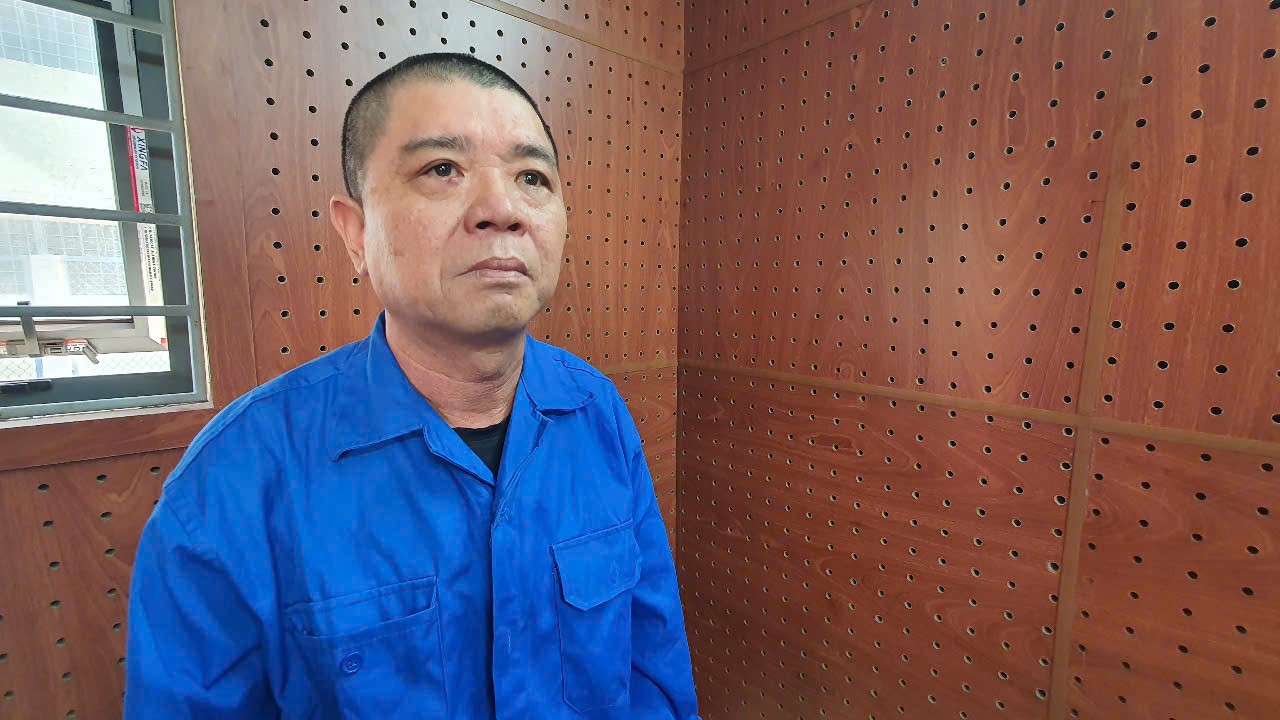Khởi tố đôi vợ chồng bán hàng chục tấn cà phê bột giả ra thị trường - Ảnh 1.