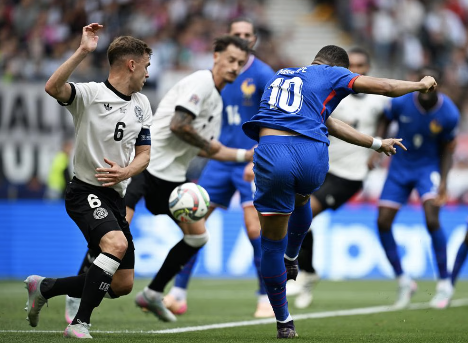 Đánh bại chủ nhà Đức 2-0, Pháp giành huy chương đồng Nations League - Ảnh 1.