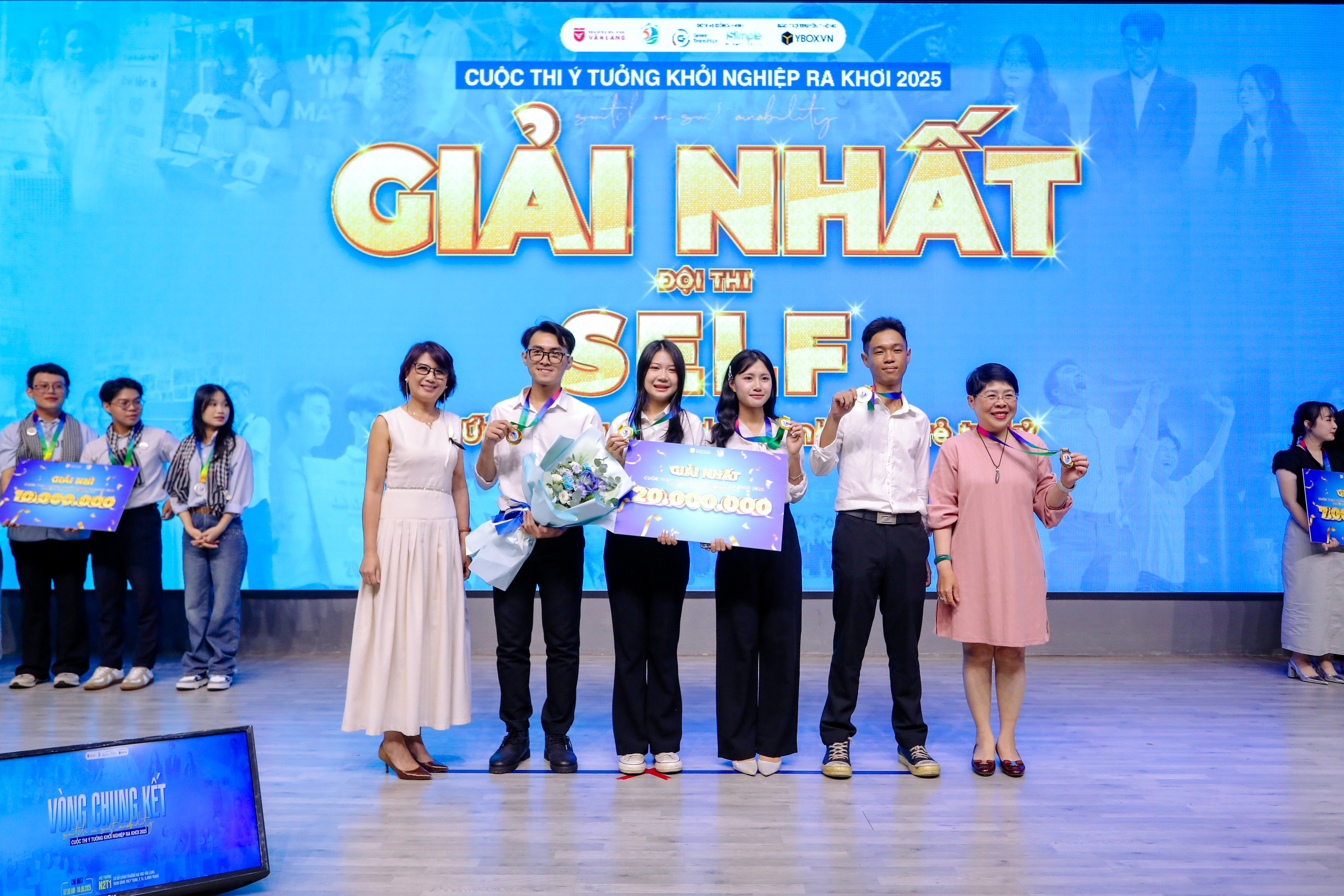 自閉症児向けの教育アプリがスタートアップアイデア部門で最優秀賞を受賞 - 写真 1。 Ứng dụng giáo dục dành cho trẻ tự kỷ đoạt giải nhất ý tưởng khởi nghiệp- Ảnh 1.