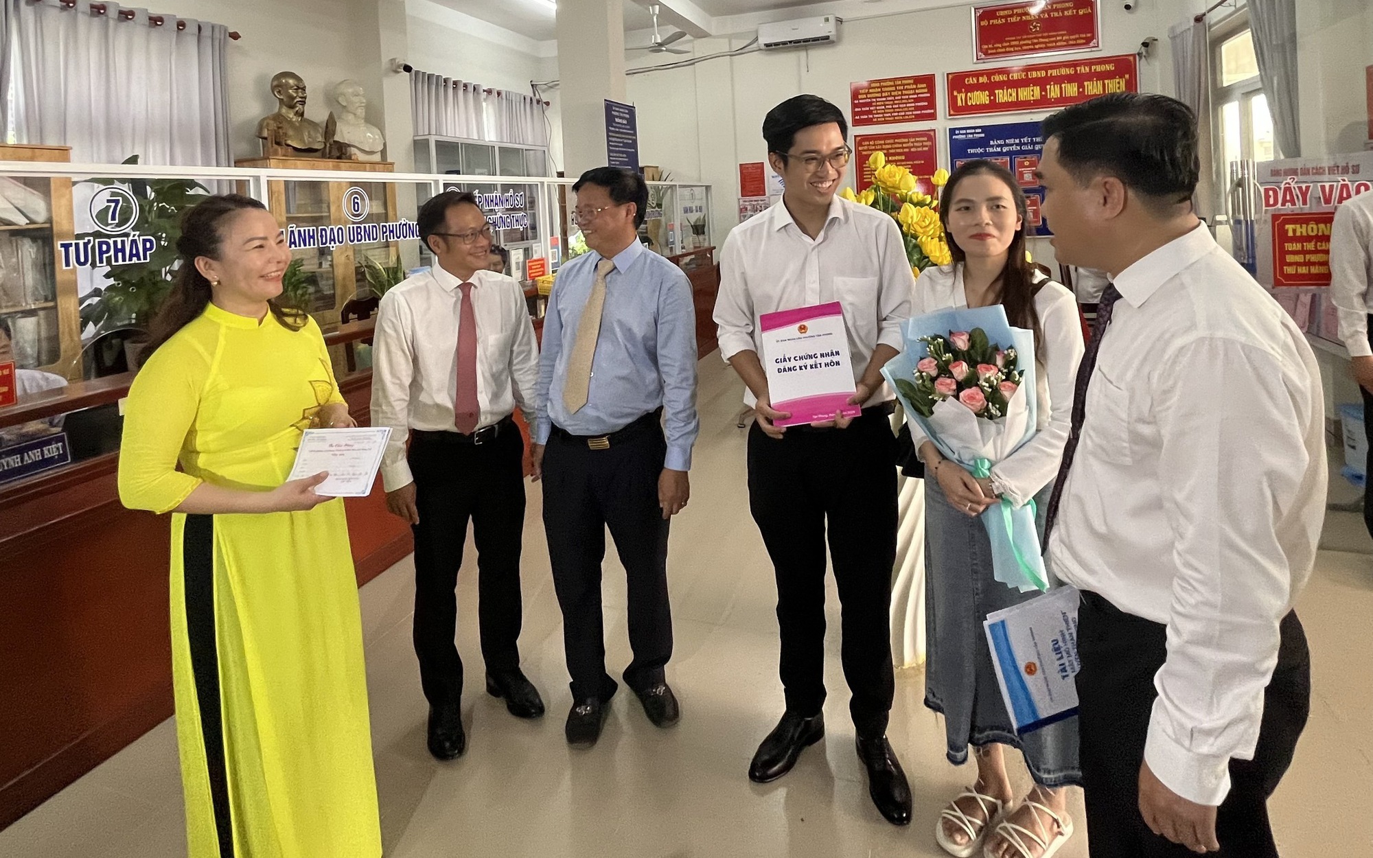 Đồng Nai sắp xếp các trường học, trạm y tế trước khi vận hành chính quyền địa phương 2 cấp- Ảnh 2.