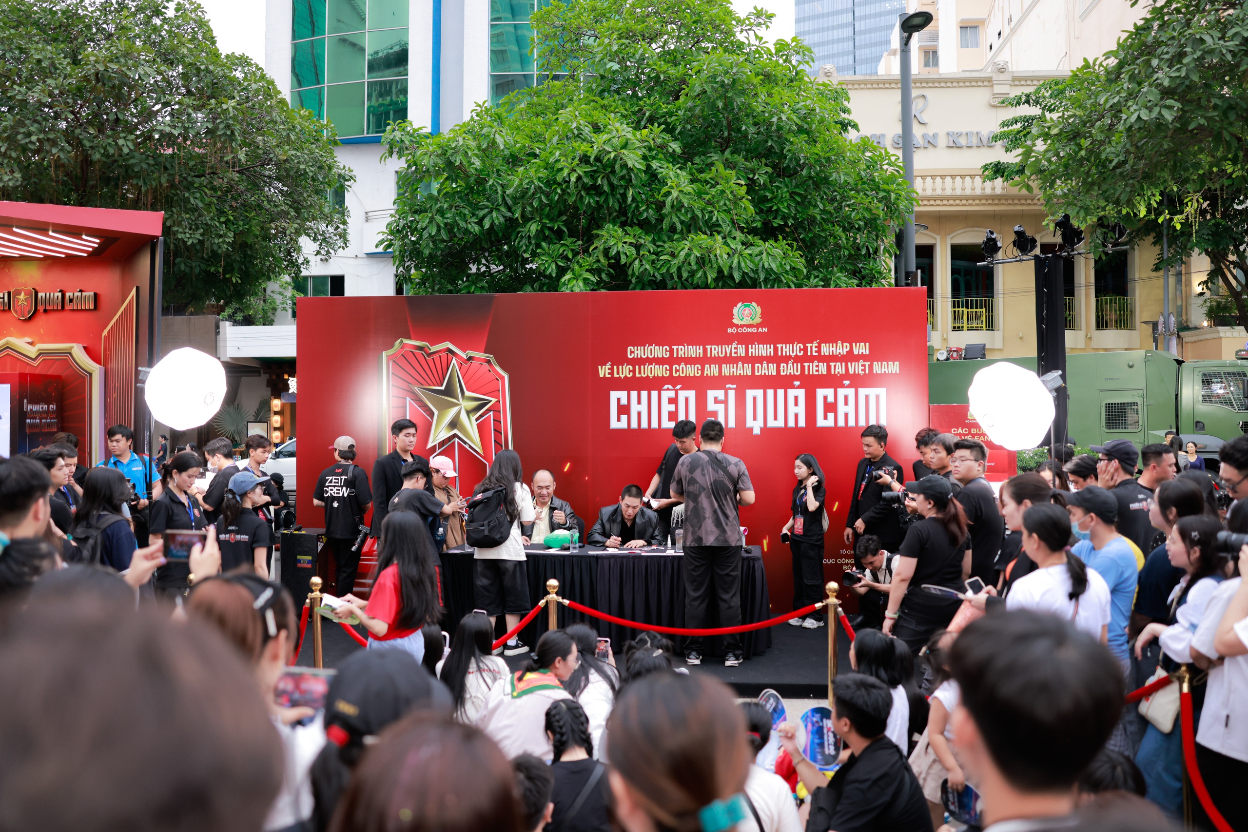 Chuyện lạ có thật: show chưa ra mắt đã