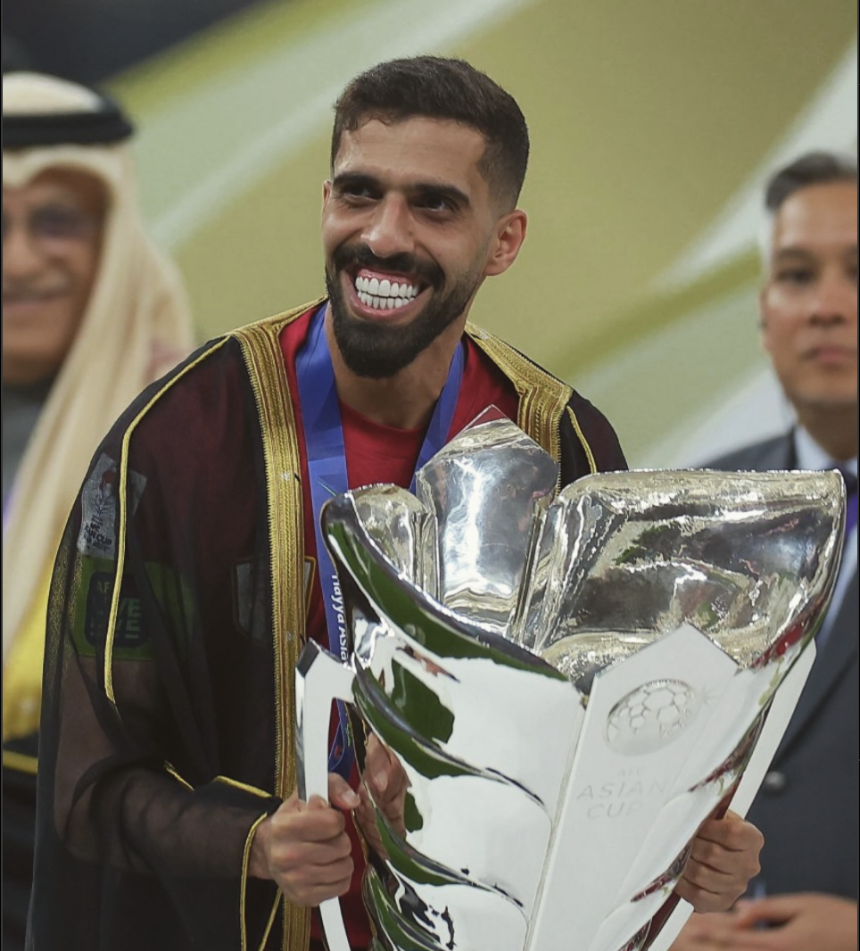 Huyền thoại Qatar đã giải nghệ, bất ngờ trở lại thi đấu tại vòng loại World Cup 2026 - Ảnh 1.