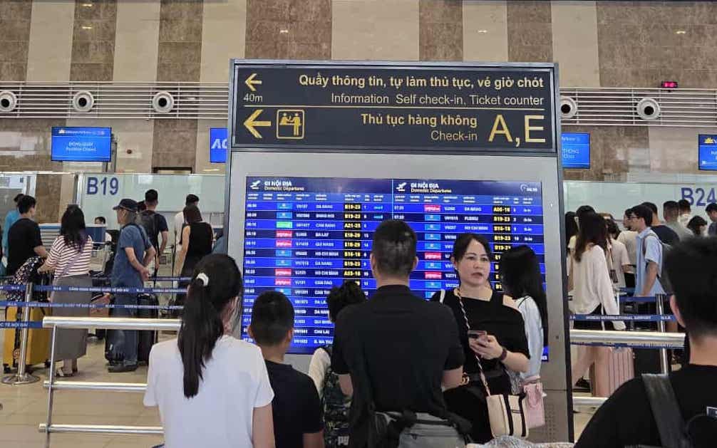 Hãng hàng không nào bay đúng giờ nhất 6 tháng đầu năm?- Ảnh 1.