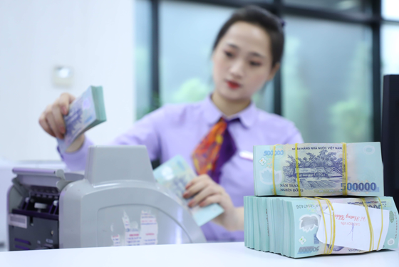 Khó khăn vay tiền mua nhà trong bối cảnh hiện tại - Ảnh 1. Khó khăn vay tiền mua nhà trong bối cảnh hiện tại - Ảnh 1.
