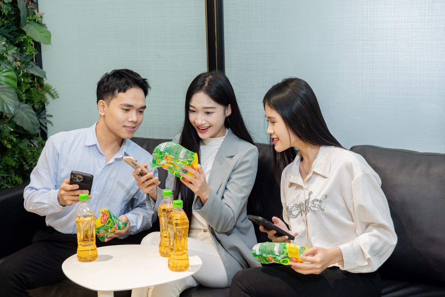 Gen Z háo hức săn thưởng khủng cùng Trà Xanh Không Độ để có tiền du lịch, mua sắm- Ảnh 3.