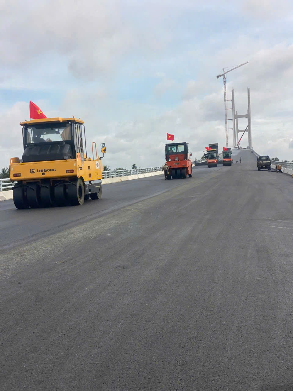 Tin vui trên công trường cầu Rạch Miễu 2 - Ảnh 7.