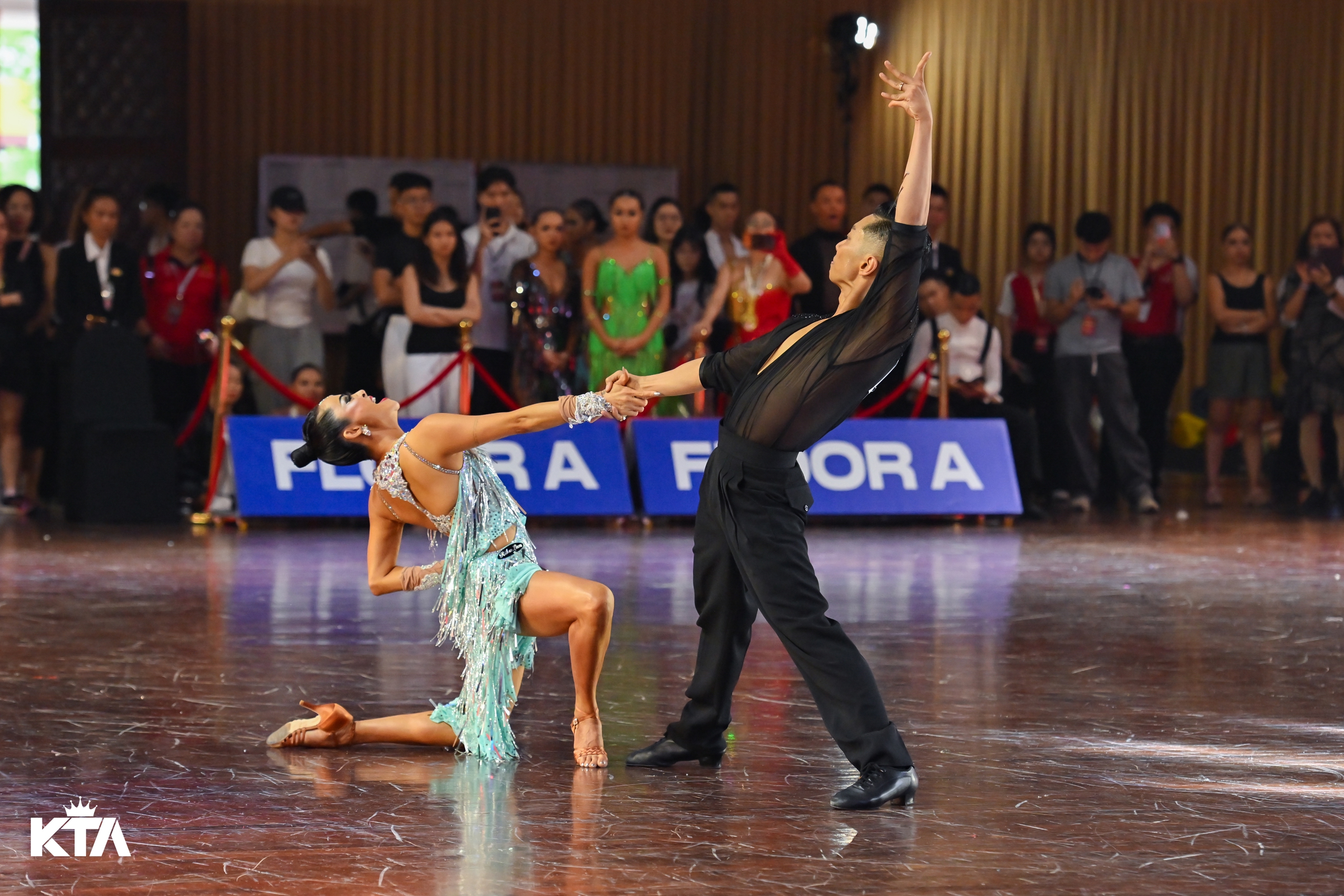 Cặp đôi Phan Hiển, Thu Hương đoạt cú ăn 3 tại Giải Dancesport Festival 2025 - Ảnh 6.