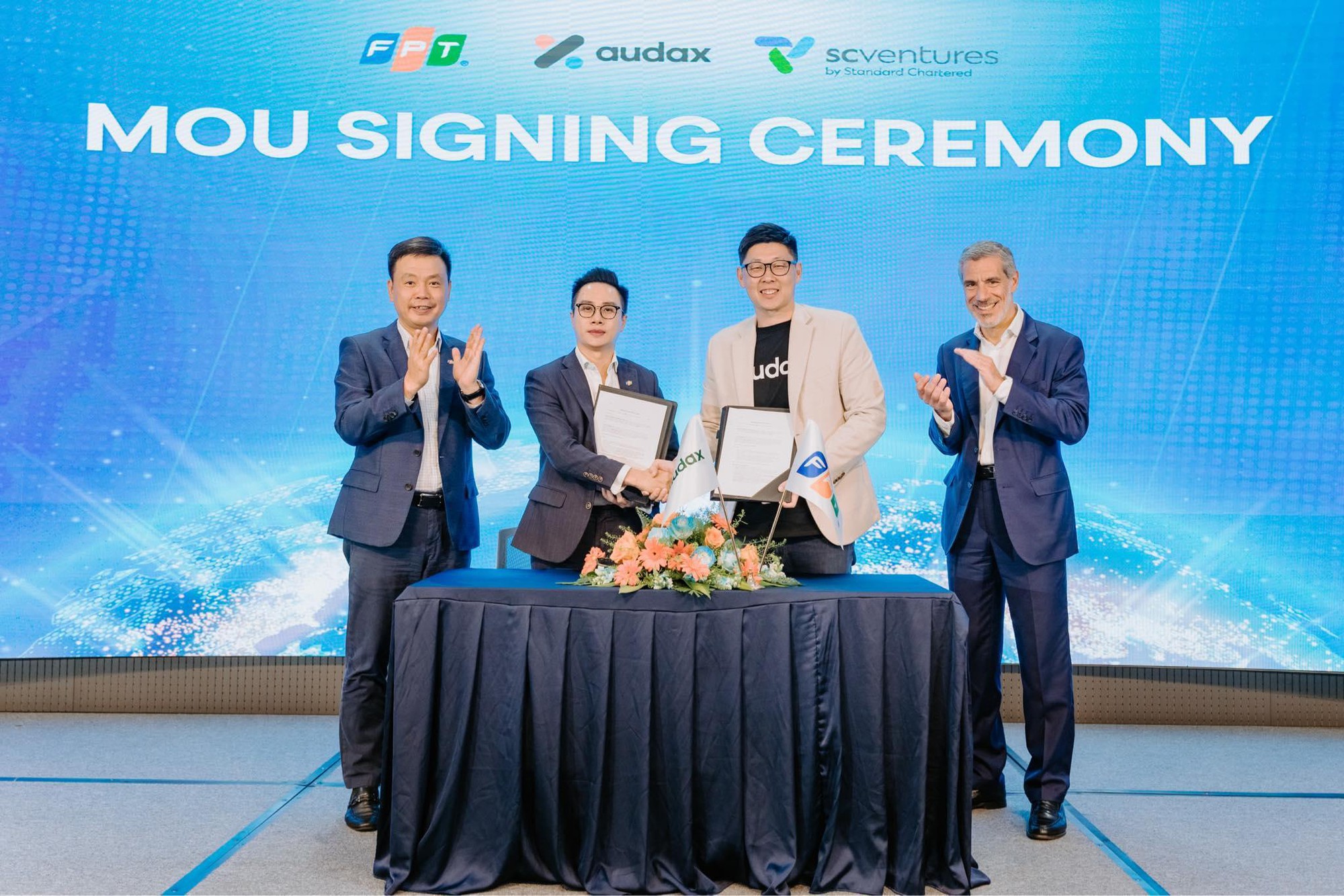 FPT hợp tác chiến lược với công ty do Standard Chartered đầu tư, thúc đẩy đổi mới ngân hàng số- Ảnh 1. FPT hợp tác chiến lược với công ty do Standard Chartered đầu tư, thúc đẩy đổi mới ngân hàng số- Ảnh 1.