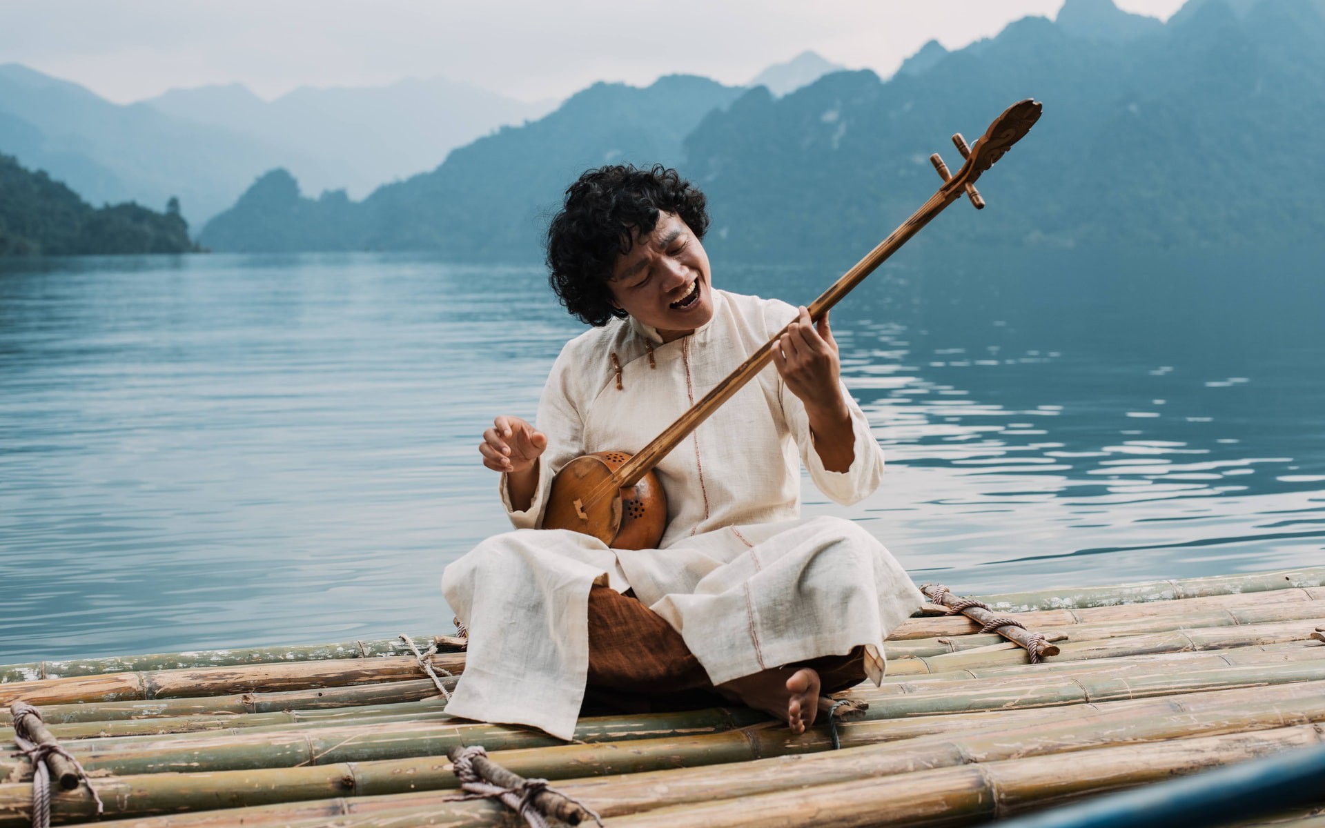 Nghệ sĩ solo và làn sóng vươn tầm quốc tế - Ảnh 1.