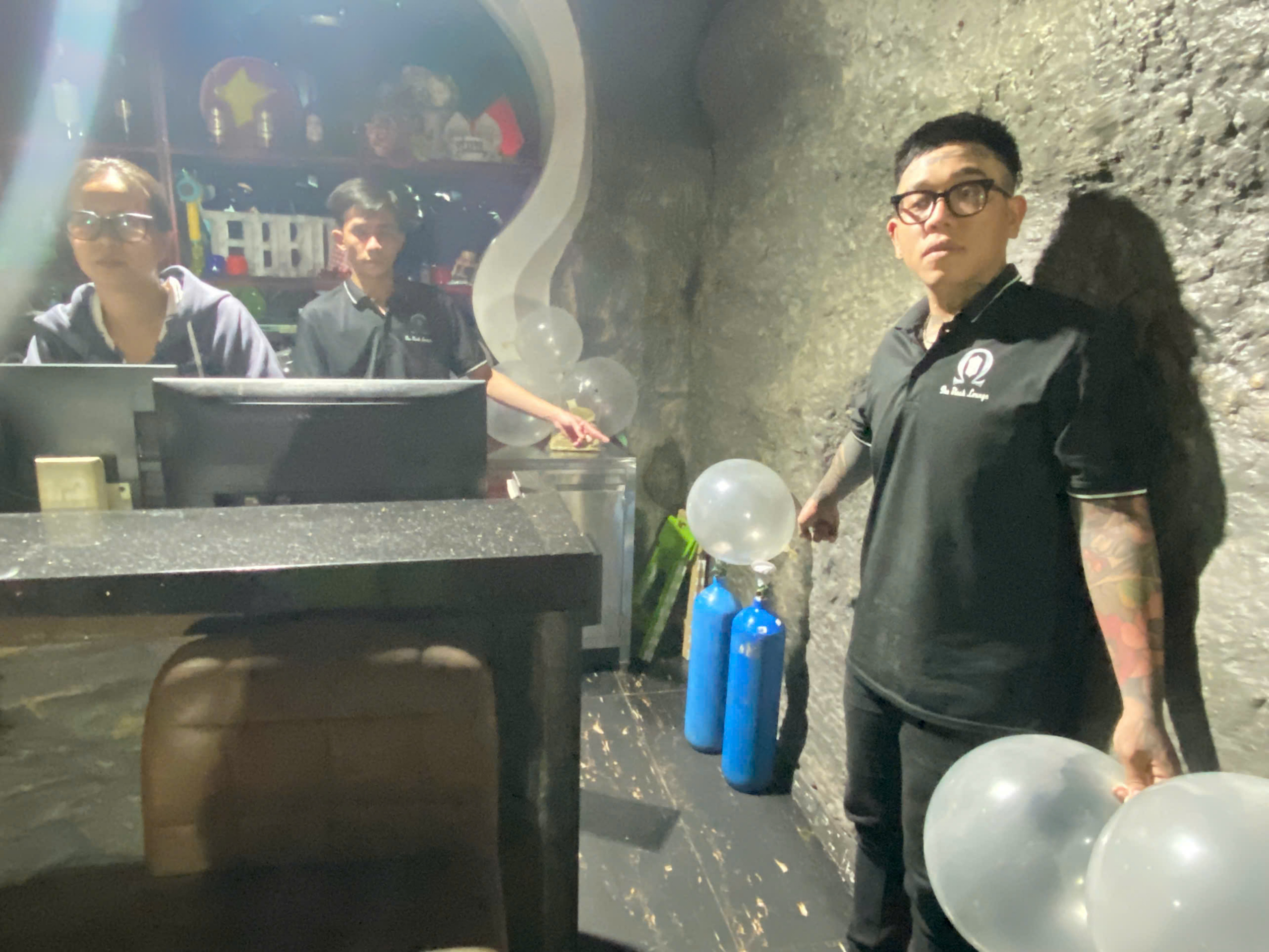 Bên trong vũ trường thu lợi trăm tỉ vừa bị Công an TP HCM triệt phá- Ảnh 10.