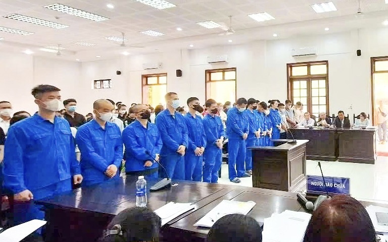 Vụ lừa đảo 255 tỉ đồng tại C&ocirc;ng ty Lộc Ph&uacute;c: 87 Bị c&aacute;o l&atilde;nh &aacute;n t&ugrave; nghi&ecirc;m khắc - Ảnh 2.