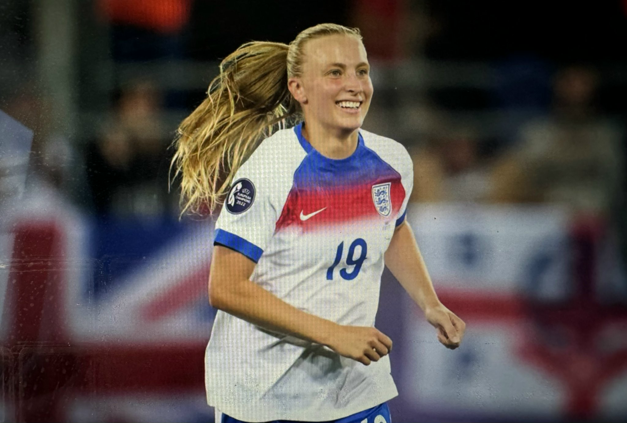 Tuyển nữ Anh bất ngờ sa sút - Ảnh 1.