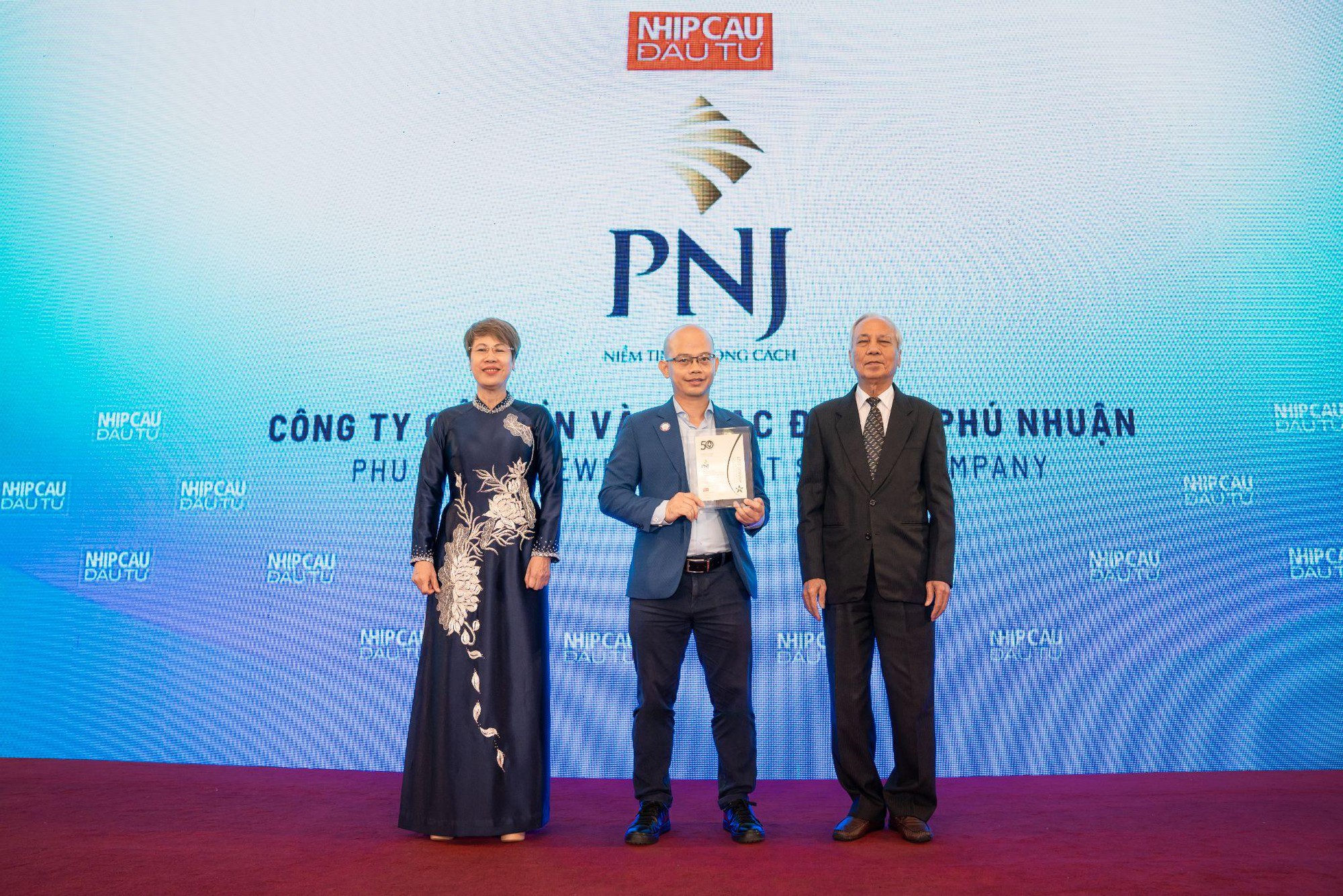 PNJ lập “cú đúp” tại giải thưởng phát triển bền vững CSA 2025- Ảnh 1. PNJ lập “cú đúp” tại giải thưởng phát triển bền vững CSA 2025- Ảnh 1.