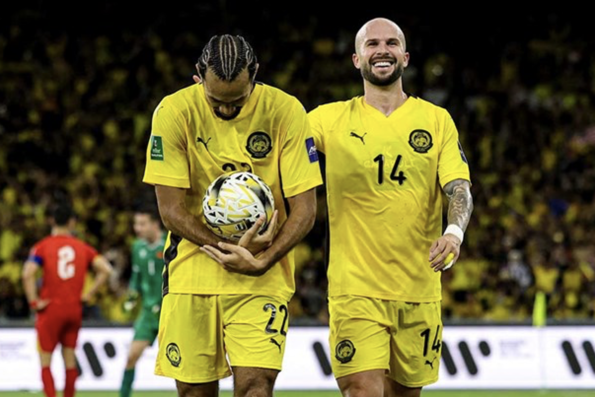 Malaysia rút khỏi giải Trung Á vì thiếu cầu thủ nhập tịch - Ảnh 1.