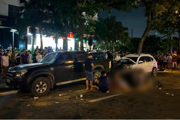 Tài xế say rượu gây tai nạn giao thông nghiêm trọng khiến 1 người chết , nhiều người bị thương - Ảnh 1. Tài xế say rượu gây tai nạn giao thông nghiêm trọng khiến 1 người chết , nhiều người bị thương - Ảnh 1.