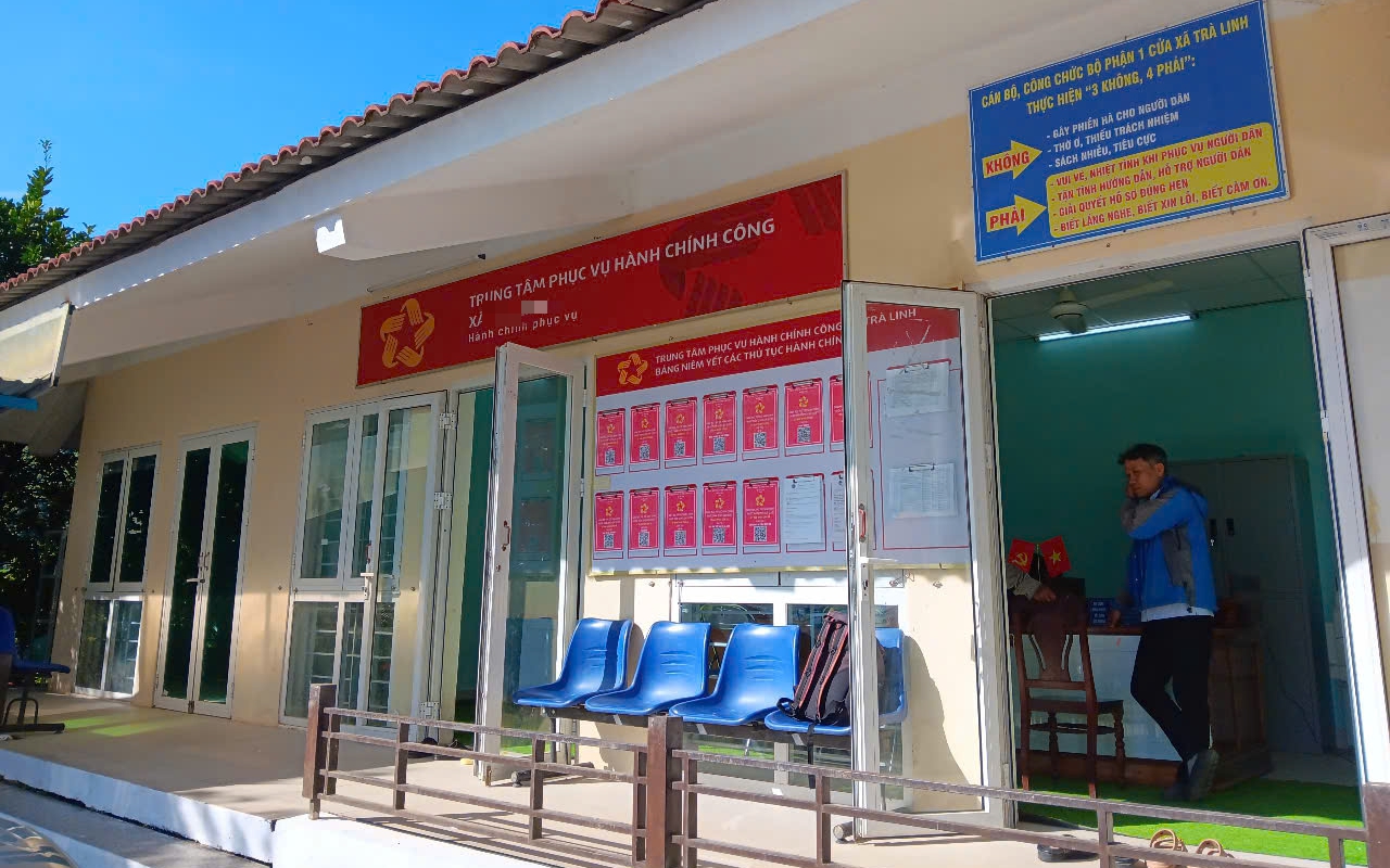 Chủ tịch xã ở Đà Nẵng: Dân gọi đường dây nóng không được thì gọi cho tôi- Ảnh 3.