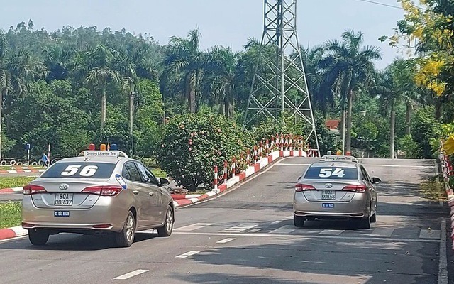 TP HCM tiên phong dùng AI đào tạo lái xe ô tô: Học viên học mọi lúc mọi nơi- Ảnh 4.