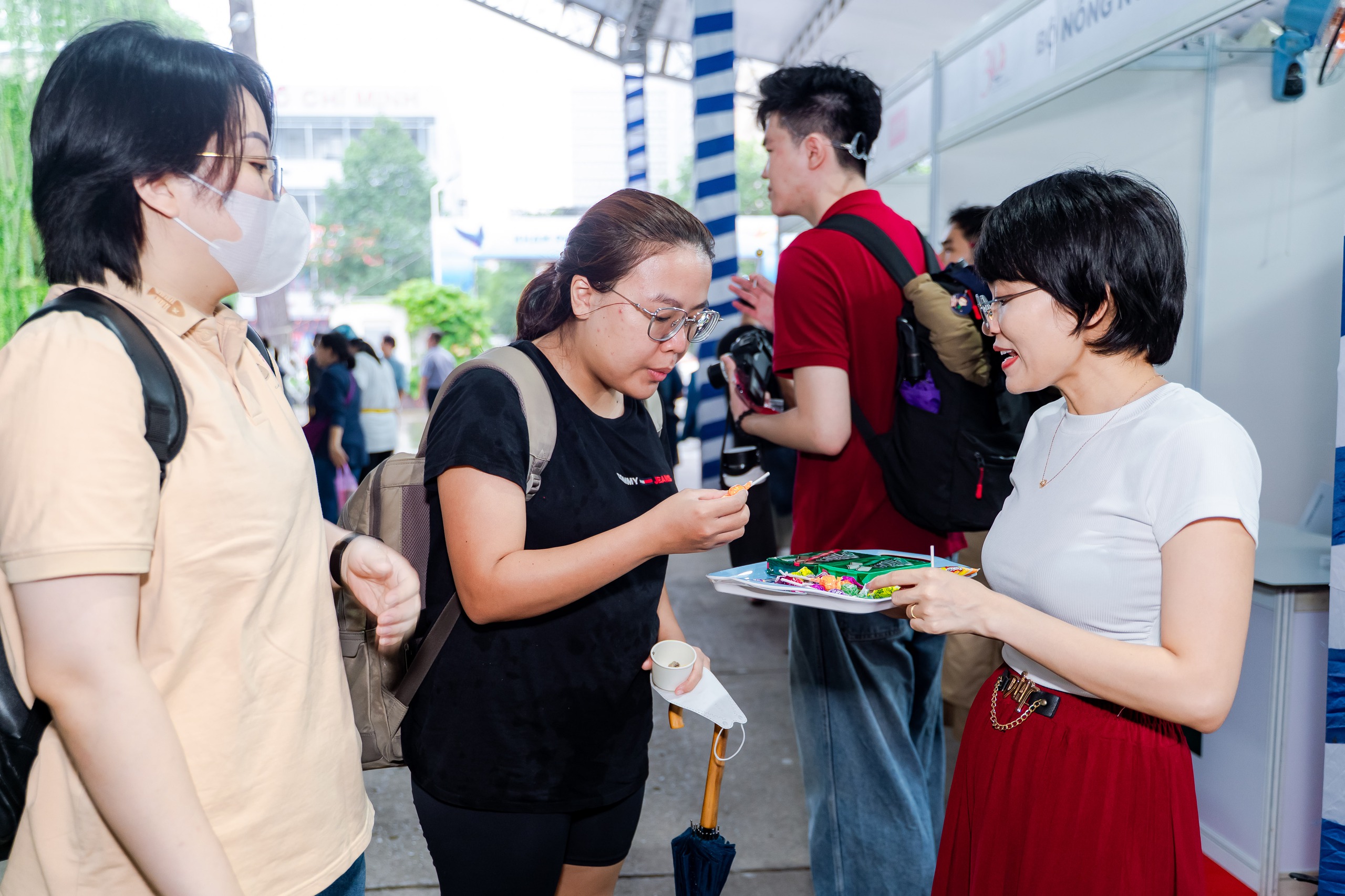 Profitez gratuitement de bœuf américain et de pizza à Ho Chi Minh-Ville lors de la découverte de l'agriculture américaine - Photo 10. Thưởng thức bò Mỹ và pizza miễn phí tại TP HCM dịp Khám phá Nông nghiệp Hoa Kỳ - Ảnh 10.