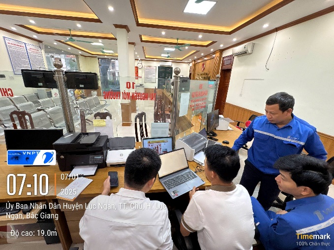 Giữ vững “xương sống” cho hạ tầng số quốc gia- Ảnh 2. Giữ vững “xương sống” cho hạ tầng số quốc gia- Ảnh 2.