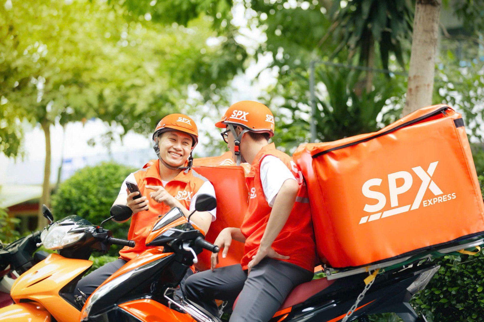 SPX Express đồng hành cùng tài xế ổn định tương lai với chính sách phúc lợi toàn diện- Ảnh 2. SPX Express đồng hành cùng tài xế ổn định tương lai với chính sách phúc lợi toàn diện- Ảnh 2.