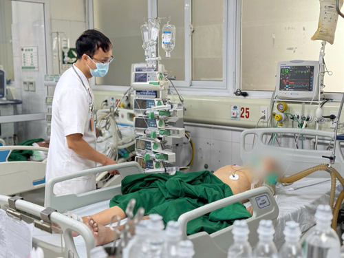 Chớ cược sinh mạng bằng bát tiết canh - Ảnh 1. Chớ cược sinh mạng bằng bát tiết canh - Ảnh 1.
