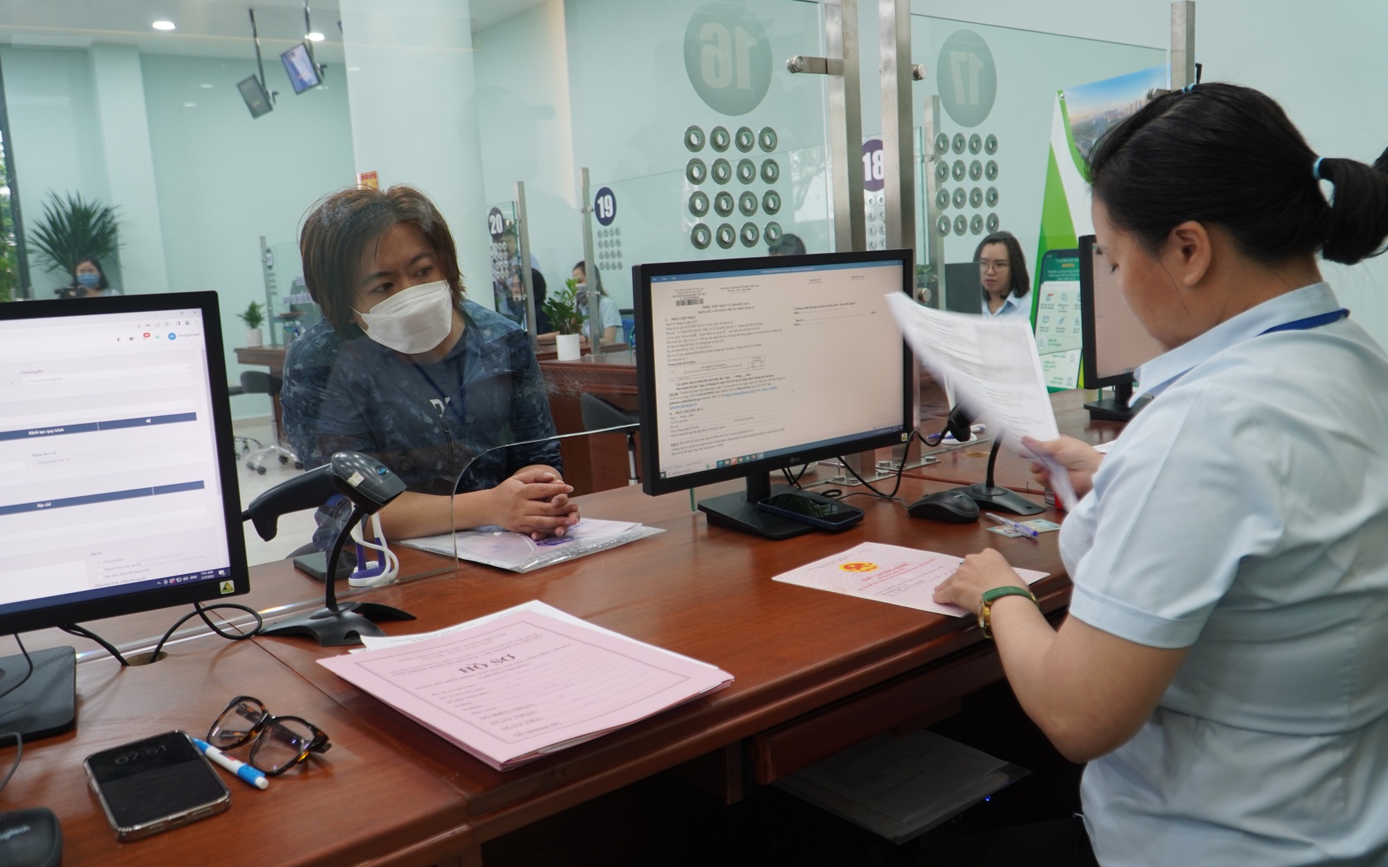 TP HCM chi gần 200 tỉ đồng cho tuyến đường chưa từng hết tải- Ảnh 2.