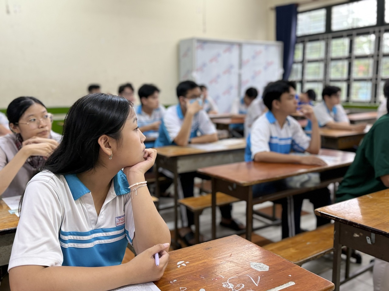 Chiều 24-7, tư vấn trực tuyến: Điều chỉnh nguyện vọng để không trượt oan- Ảnh 1. Chiều 24-7, tư vấn trực tuyến: Điều chỉnh nguyện vọng để không trượt oan- Ảnh 1.