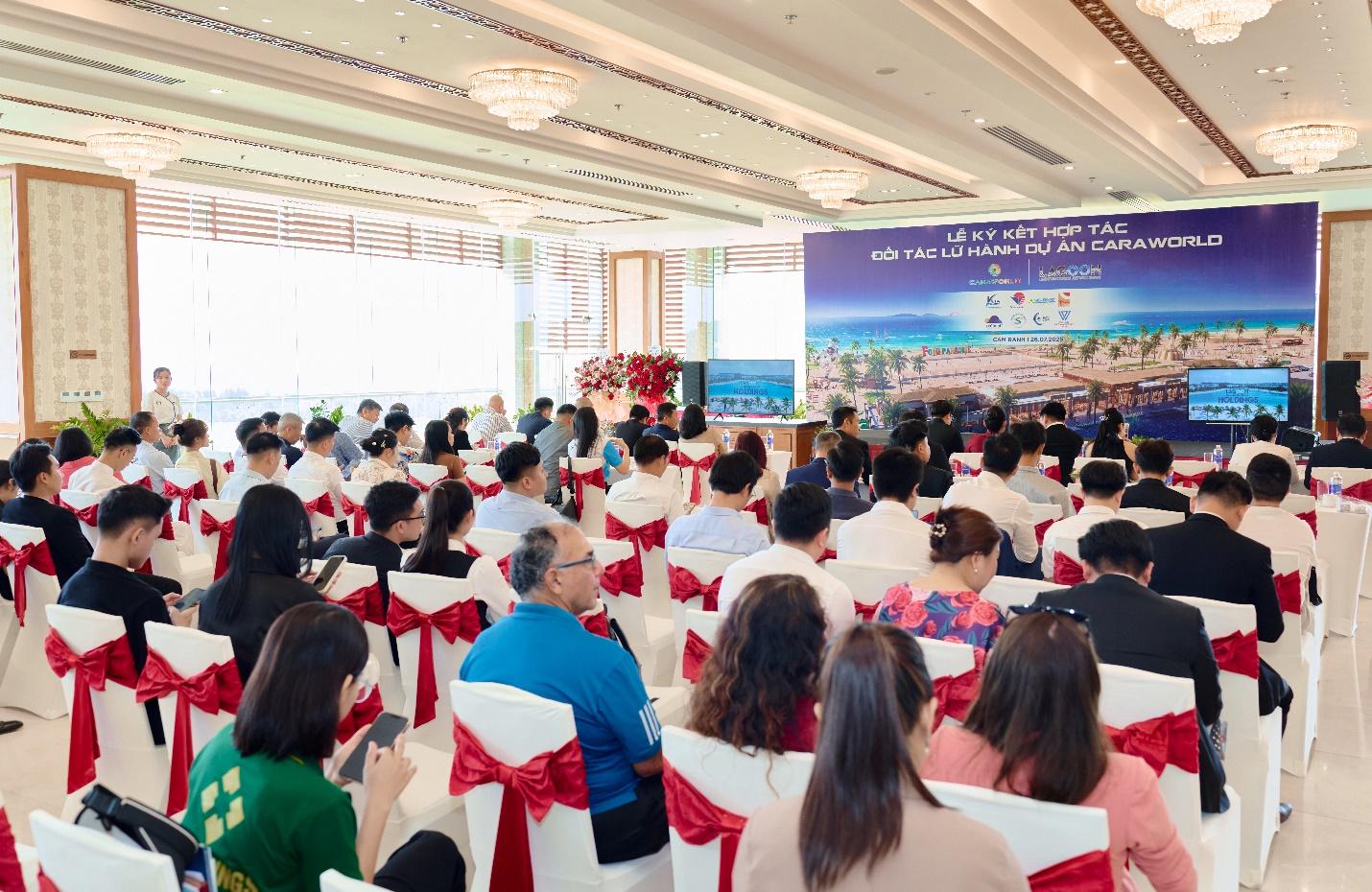 Chủ đầu tư dự án CaraWorld tiếp tục ký kết hợp tác chiến lược với các đối tác lữ hành lớn- Ảnh 6. Chủ đầu tư dự án CaraWorld tiếp tục ký kết hợp tác chiến lược với các đối tác lữ hành lớn- Ảnh 6.