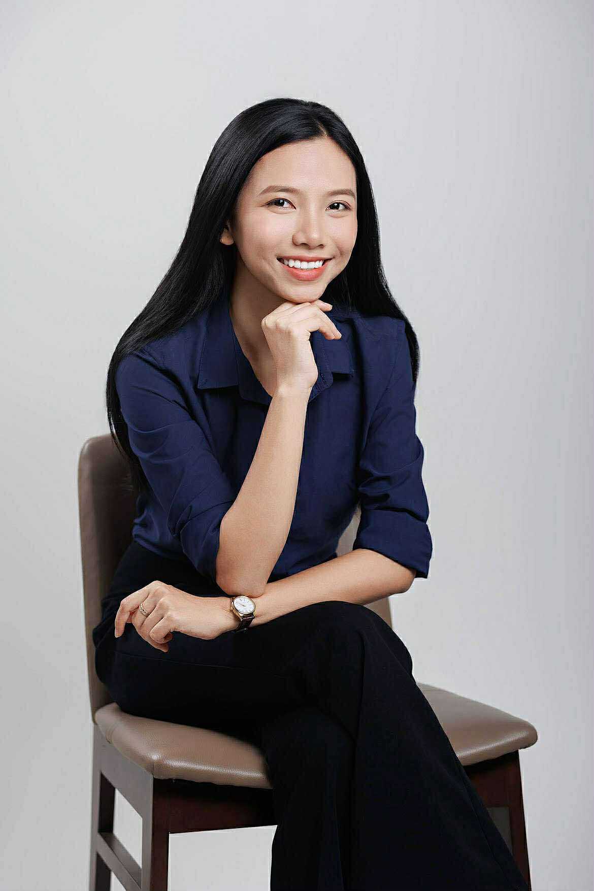 Diễn viên Trâm Nguyễn - Trưởng thành trong niềm vui của Hồng Vân, Hữu Nghĩa - Ảnh 1.